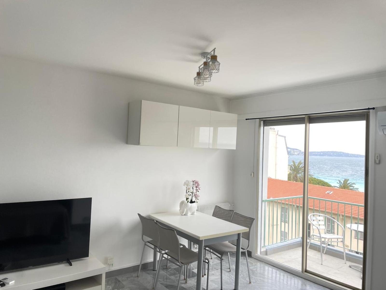 En Face De La Avec Vue Fantastique ! Appartement *